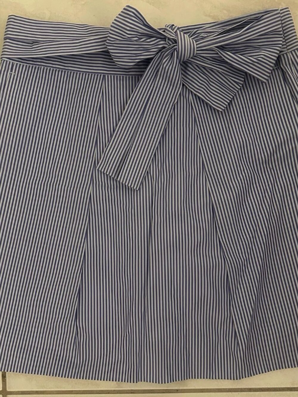 J.Crew Women’s Blue & White Striped Wrap Skirt with Tie Waist in Size 6